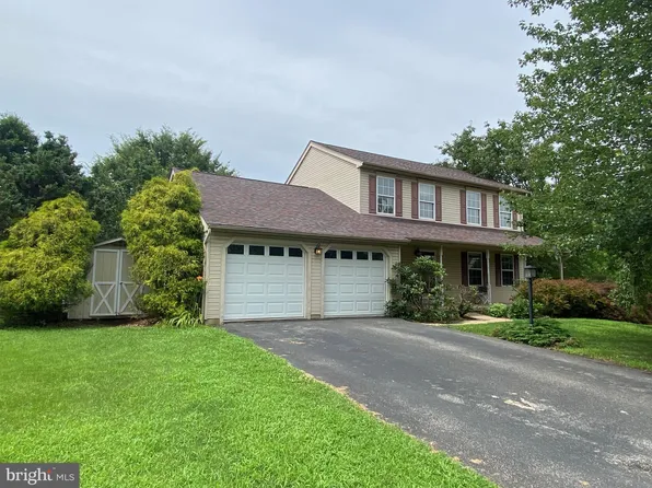 2553 Romig Rd, Gilbertsville, PA 19525