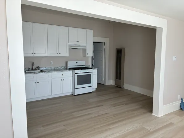 715 W Olive St, Corona, CA 92882