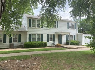 423 W 8th Ave, Stillwater, OK 74074