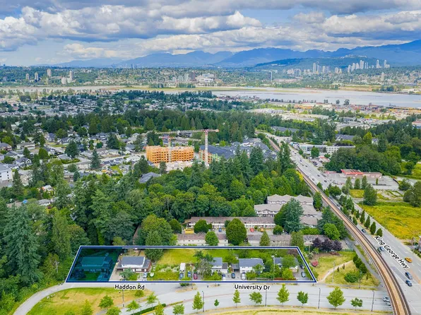 10937 Haddon Rd, Surrey, BC V3T 3Z4