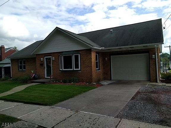 2nd image of 600 E Crawford St
