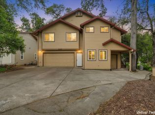 12341 Torrey Pines Dr, Auburn, CA 95602