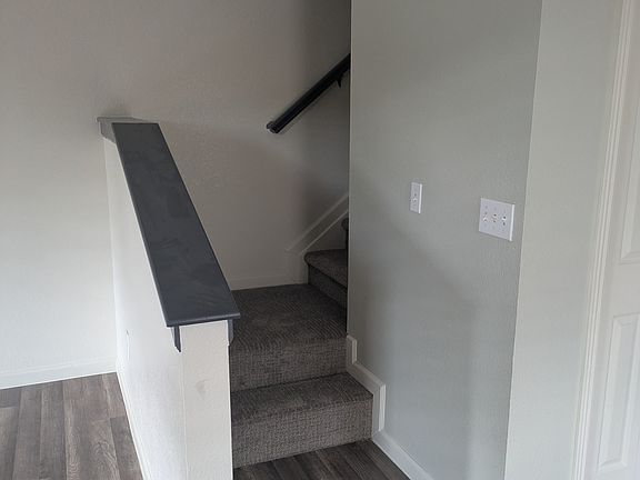 4th image of 34 S Hazel Ct