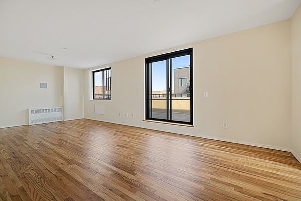 1st image of 229 Parkville Ave APT 6D