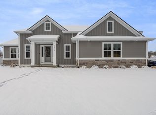 4710 N West View Dr, Bay City, MI 48706