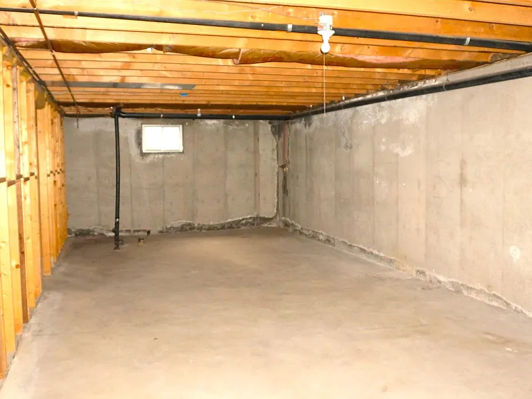 11891 E Arkansas Ave — Photo 15