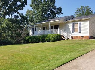 481 Pace Valley Rd, Easley, SC 29640