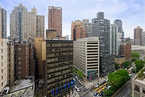 Sold by Douglas Elliman | media 18