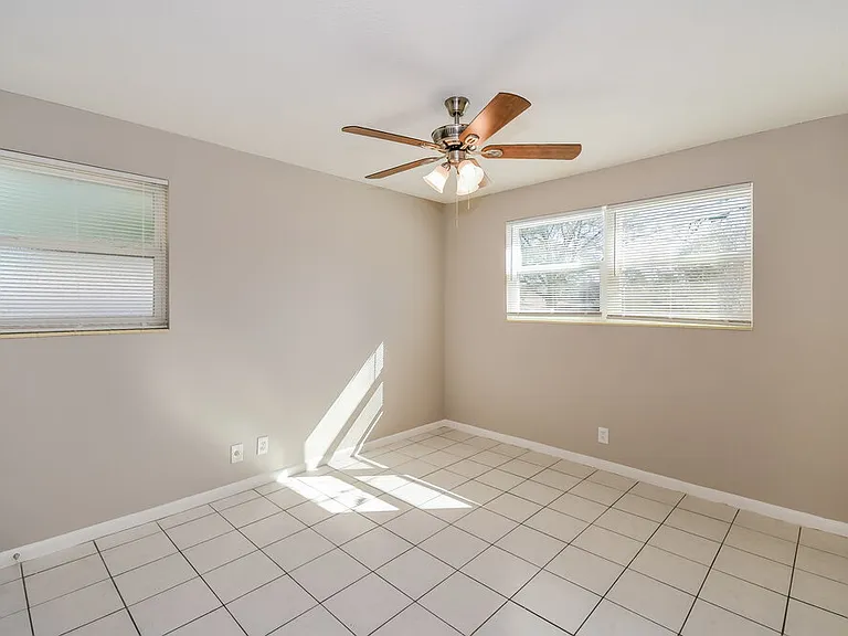 4307 Lane Ave S — Photo 10