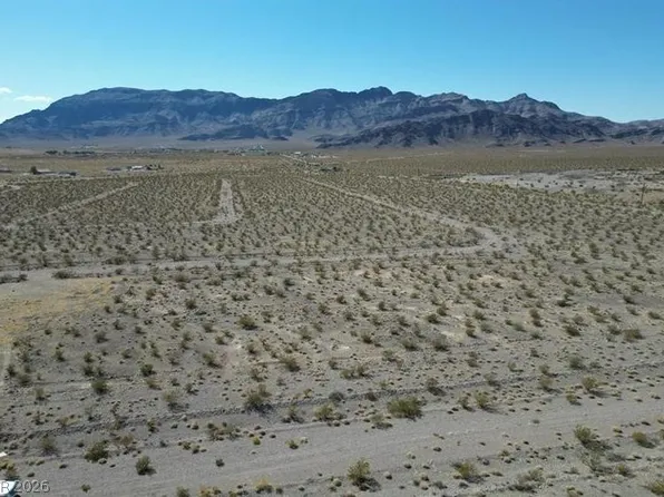 6900 N Provo Dr, Pahrump, NV 89060