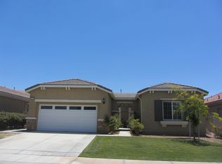 19479 Big Horn St, Apple Valley, CA 92308