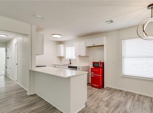 3931 S Dobbs Rd, Harrah, OK 73045