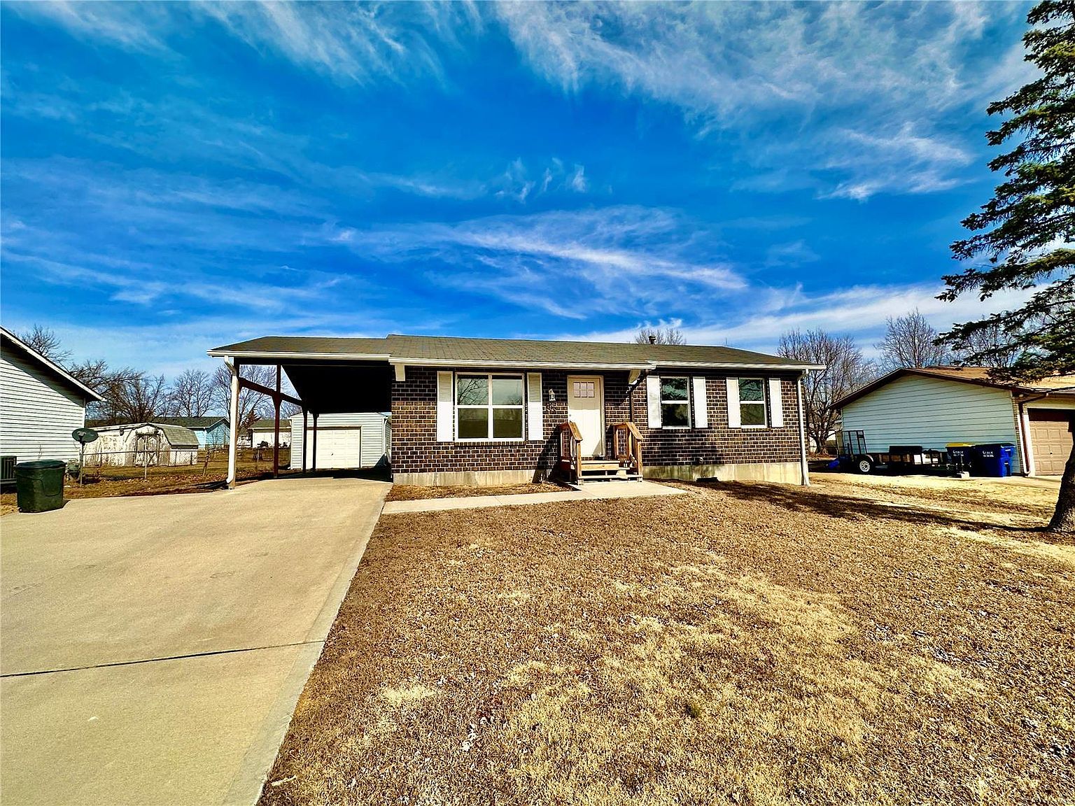 305 Bedford Dr, Warrenton, MO 63383 Zillow
