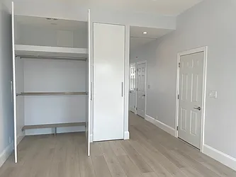 Rented by (Legacy) Elegran
