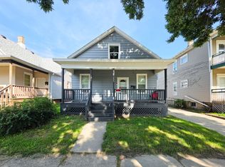 1033 Villa St, Racine, WI 53403