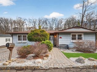 5 Bedford Lane, Thiells, NY 10984