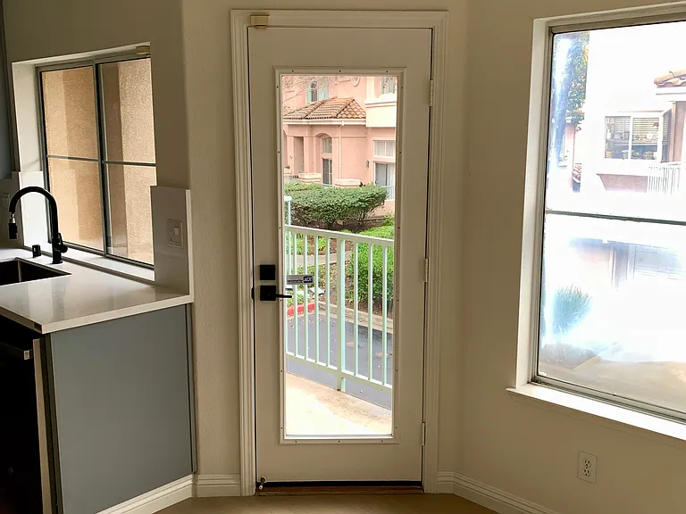 6048 Roma Ter — Photo 49