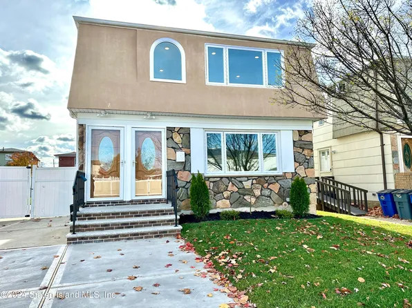88 Rivington Ave, Staten Island, NY 10314