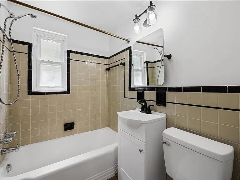 2182 Pauline Ave — Photo 14