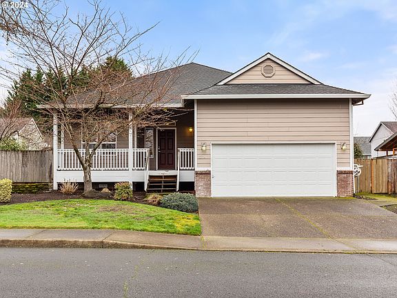 2nd image of 15714 SE Arista Dr