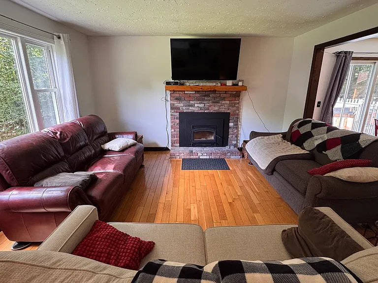 190 Pillsbury Rd — Photo 17