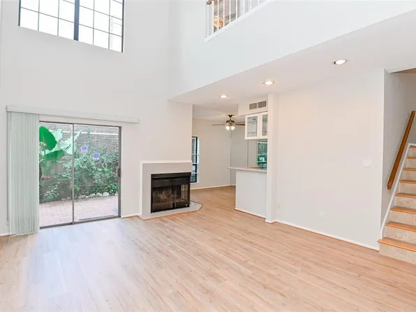 7350 Kirby Dr APT 46, Houston, TX 77030