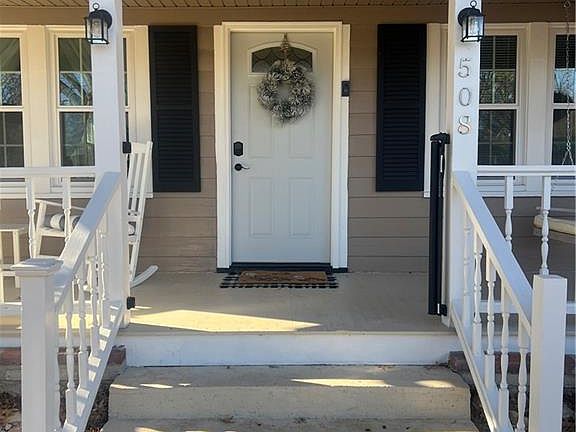 3rd image of 508 S Hardy Ave