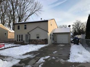 632 Roosevelt St, Neenah, WI 54956