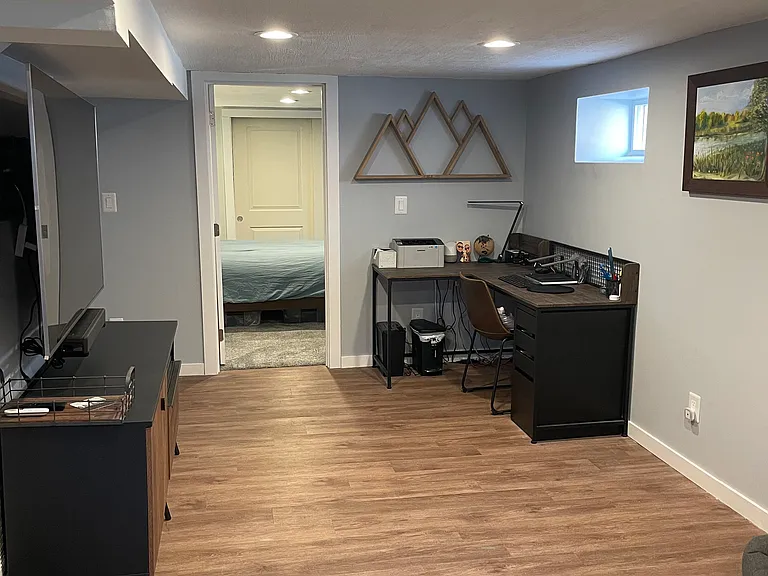 1464 Clermont St — Photo 16