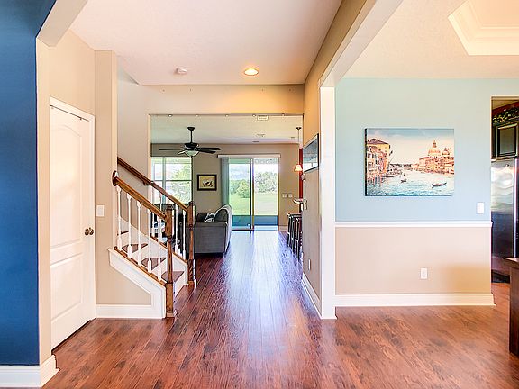 3rd image of 742 River Grass Ln