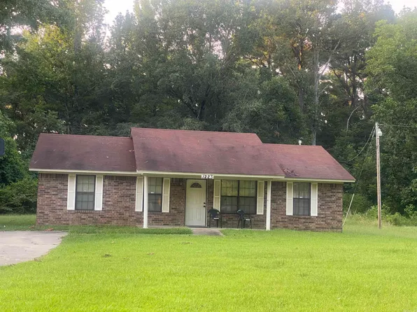 1223 E 28th Ave, Pine Bluff, AR 71601