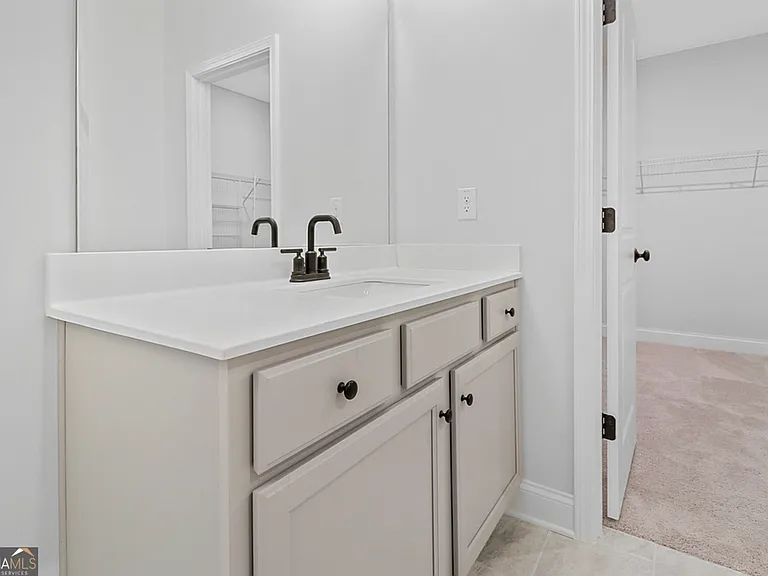 127 Vivian Ln — Photo 27
