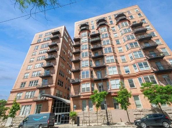 500 S Clinton St APT 817, Chicago, IL 60607