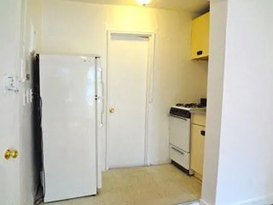 Rented by City Heights Realty | media 22