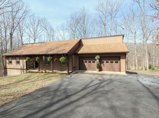 52 Oak Grove Rd, Palmyra, VA 22963