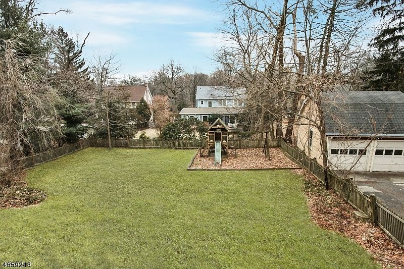 2nd image of 491 Highland Ave