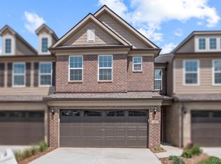 1467 Addison Cir, Commerce Township, MI 48390