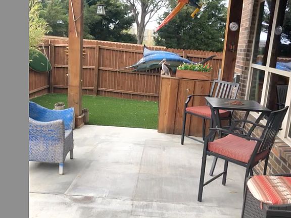 3rd image of 2241 Salado Dr
