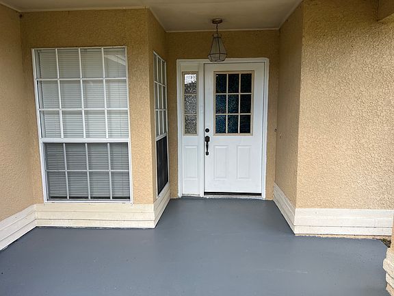 2nd image of 1213 Upstreet Ct