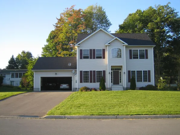 17 Southview Dr, South Burlington, VT 05403