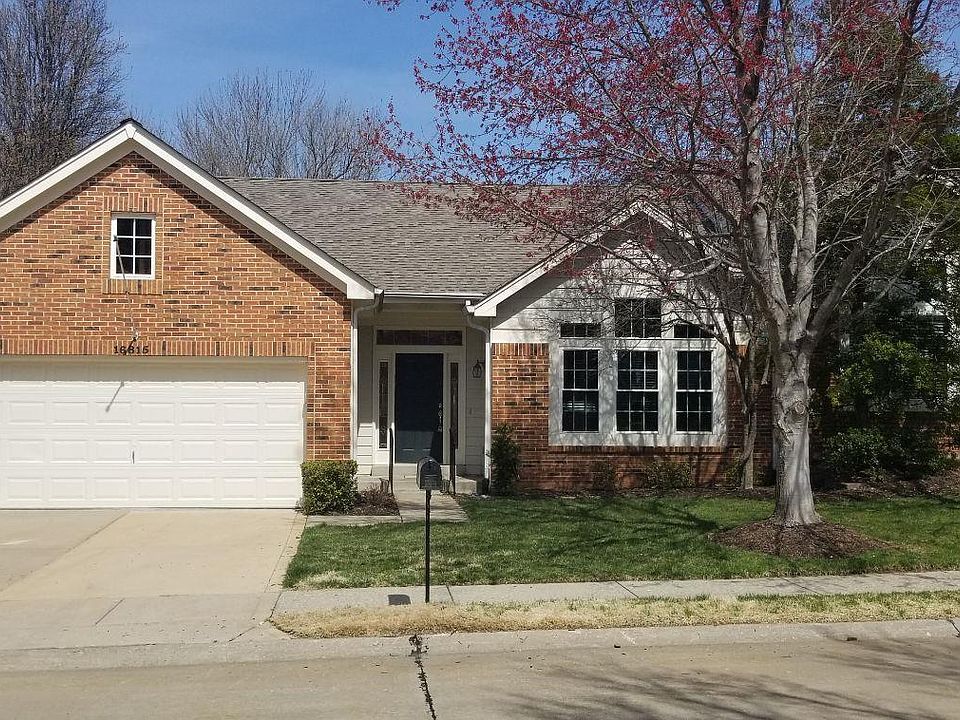 1st image of 16815 Chesterfield Bluffs Cir