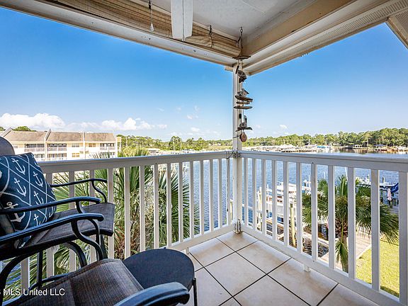 3rd image of 2421 Beach View Dr #H16