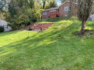 847 Wildwood Cir, Saint Albans, WV 25177