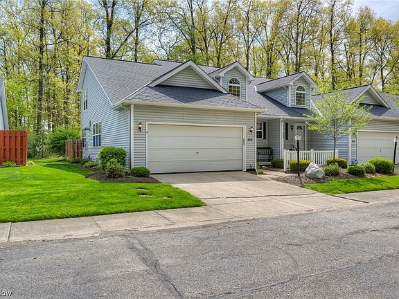 2nd image of 7125 Bayberry Cir