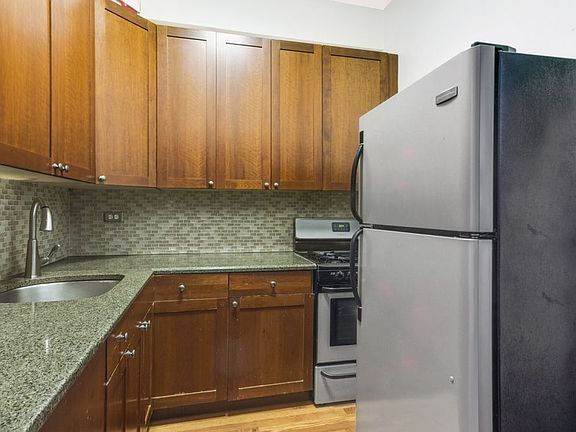 4th image of 5425 Valles Ave APT S1c