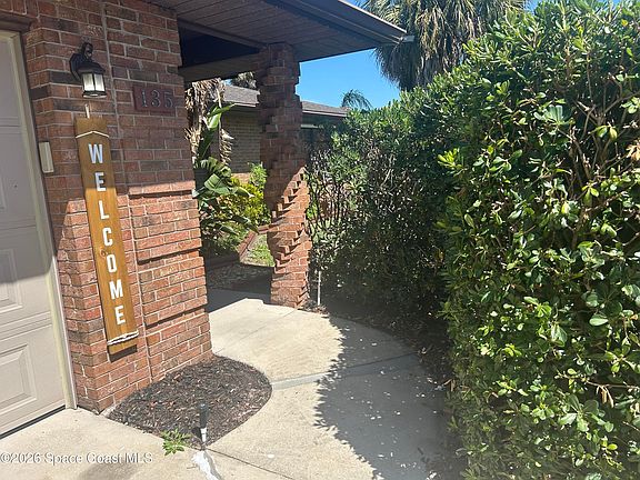 2nd image of 135 Palm Cir