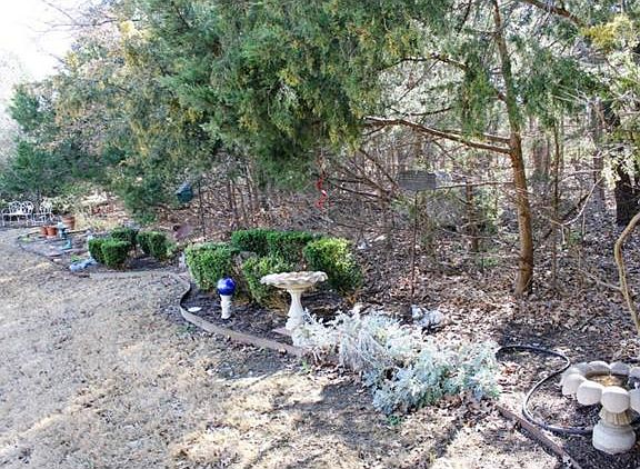 4th image of 101 Pueblo Dr