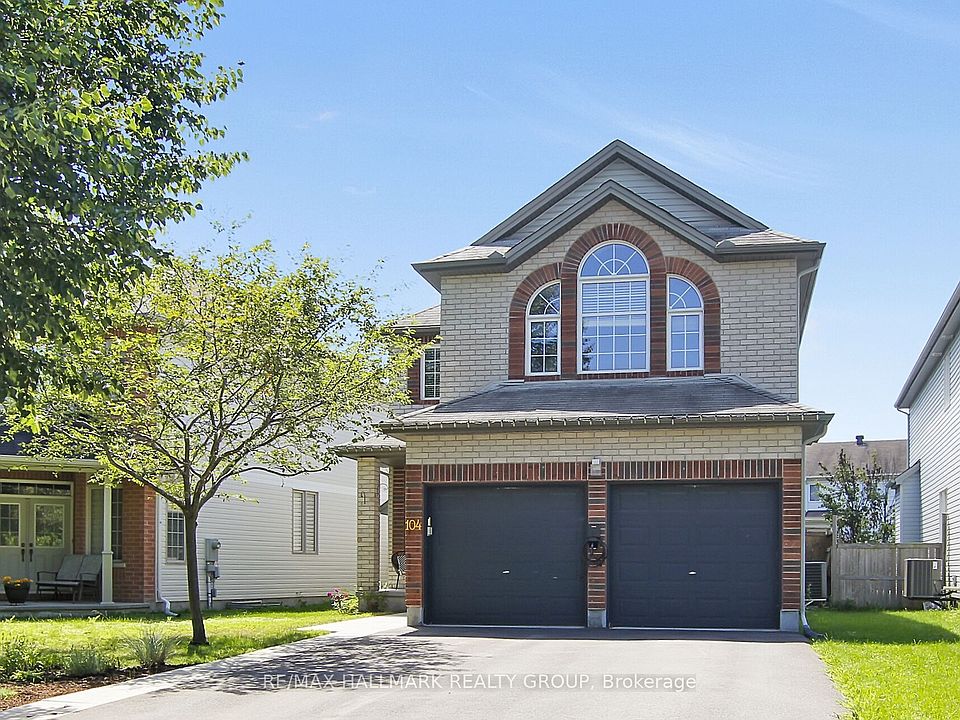 1st image of 104 Strathcarron Cres