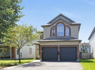 104 Strathcarron Cres, Ottawa, ON K2K 0C7