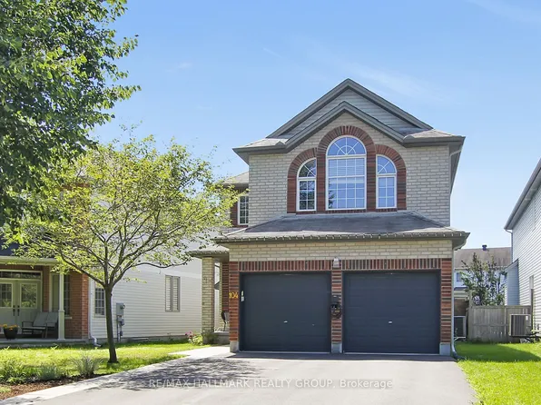 104 Strathcarron Cres, Ottawa, ON K2K 0C7